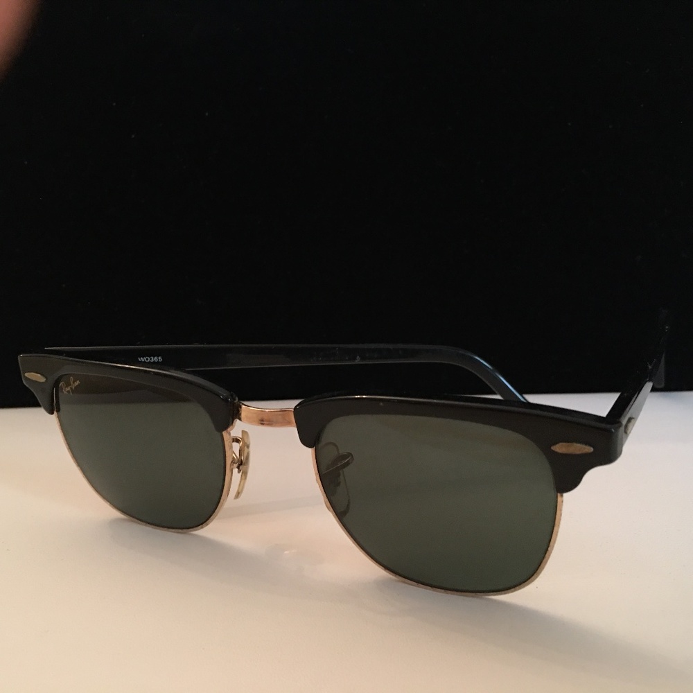Host Pick! RAY-BAN Clubmaster  Sunglasses w/ Generic Case - Picture 2 of 6